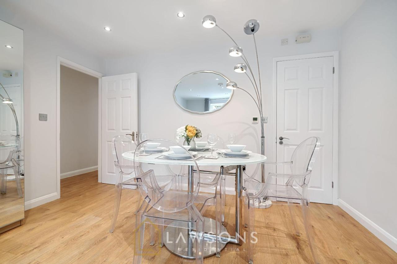 Stylish Living By Lawsons - 3 En Suites Windsor Exteriér fotografie