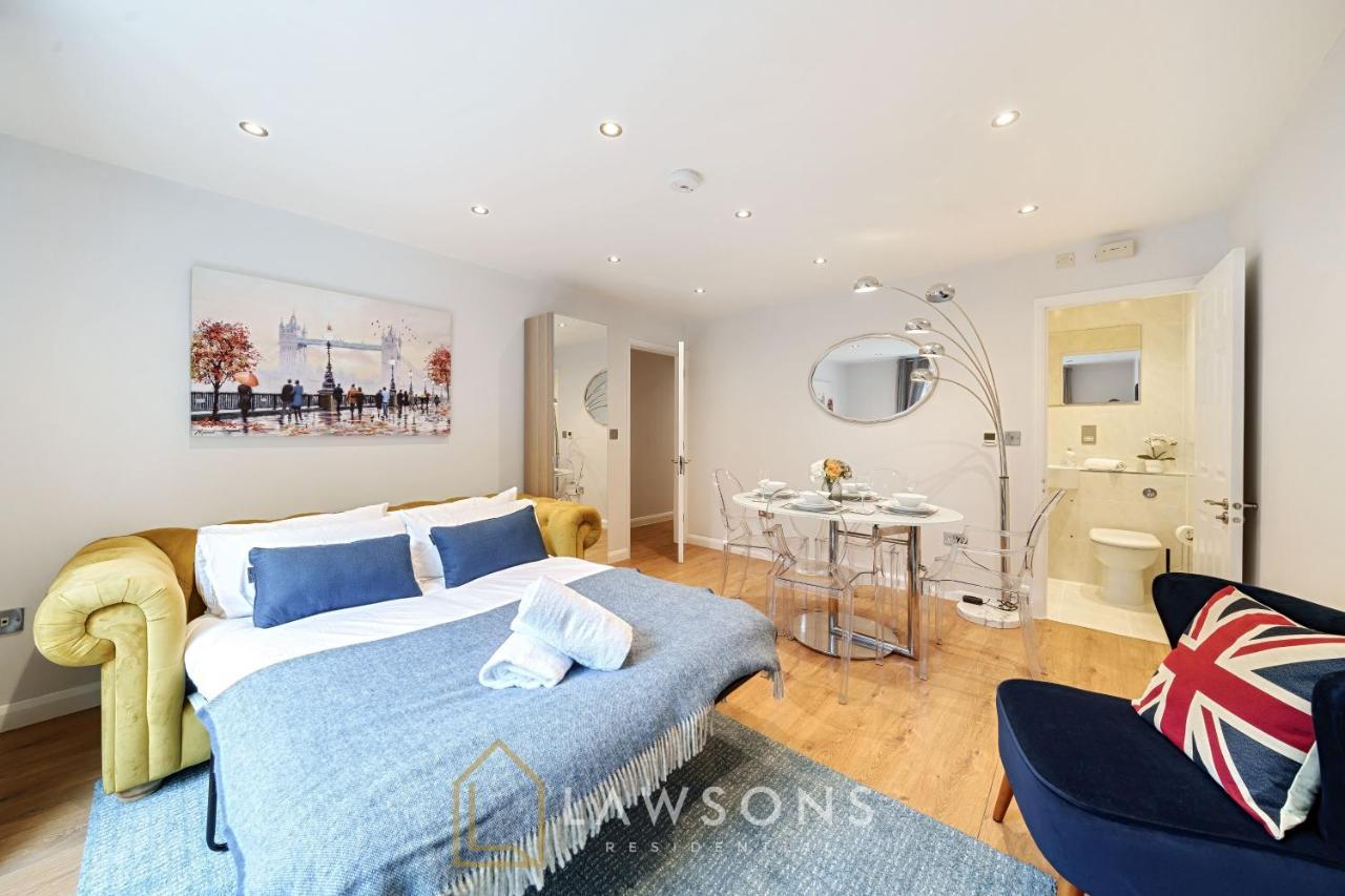 Stylish Living By Lawsons - 3 En Suites Windsor Exteriér fotografie