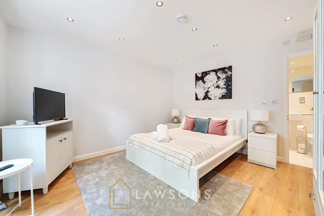Stylish Living By Lawsons - 3 En Suites Windsor Exteriér fotografie